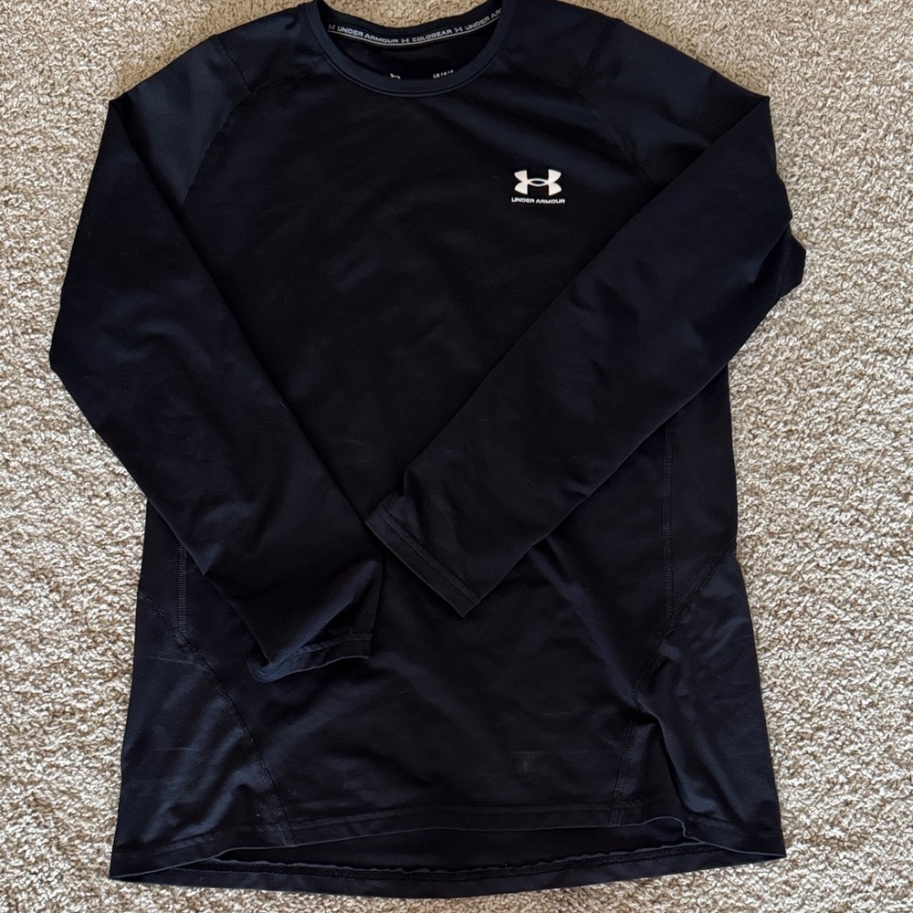 Under Armour Men's Black Long Sleeve Tee